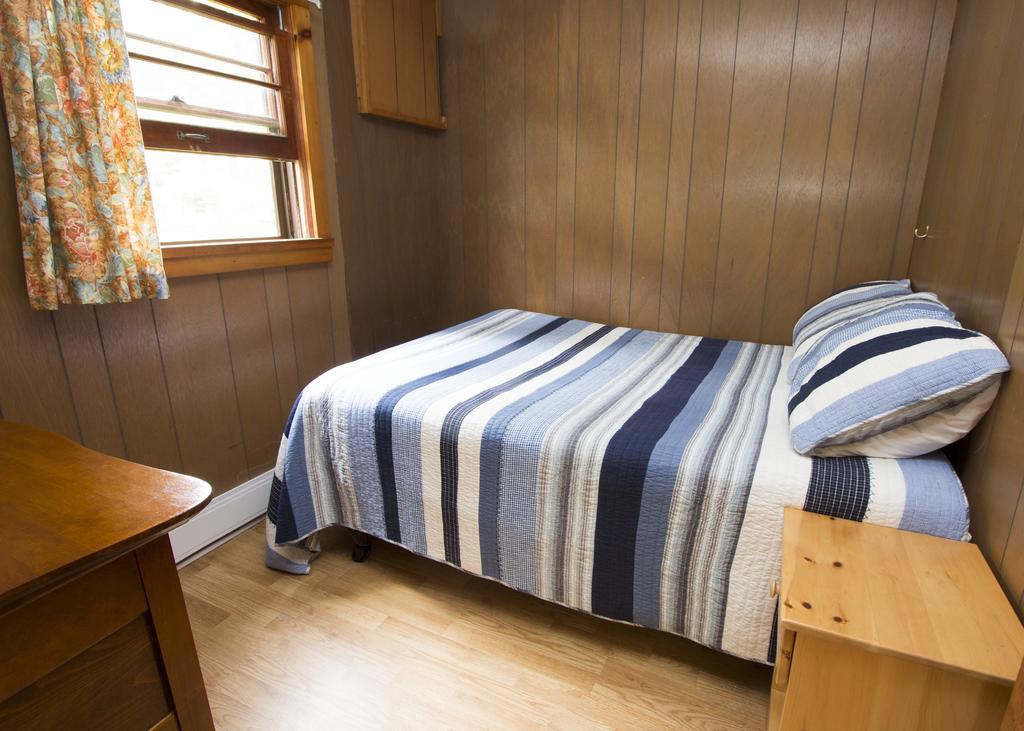 The Pines Cottage Resort Oxtongue Lake Kültér fotó