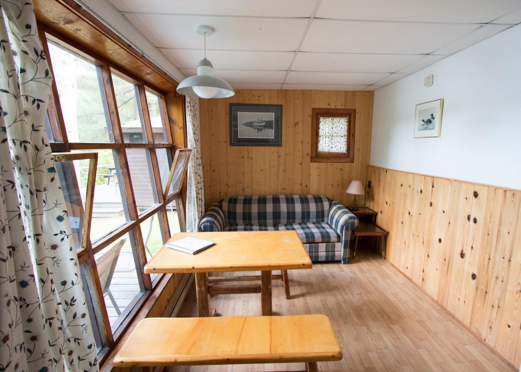 The Pines Cottage Resort Oxtongue Lake Kültér fotó