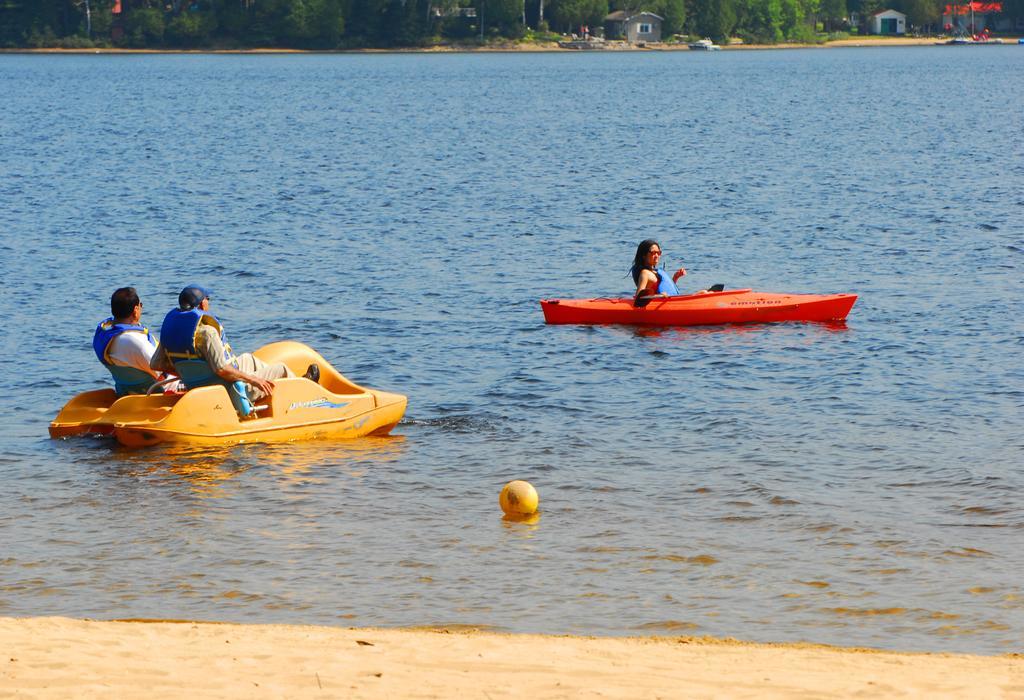 The Pines Cottage Resort Oxtongue Lake Kültér fotó